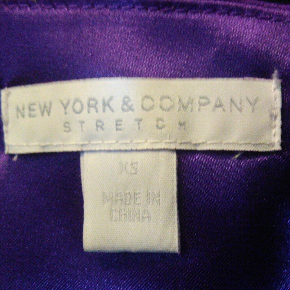 💛 New York & Company Sleeveless Dress - Picture 6 of 6